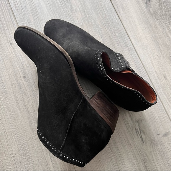 Lucky Brand Black Suede studded booties - Picture 3 of 8
